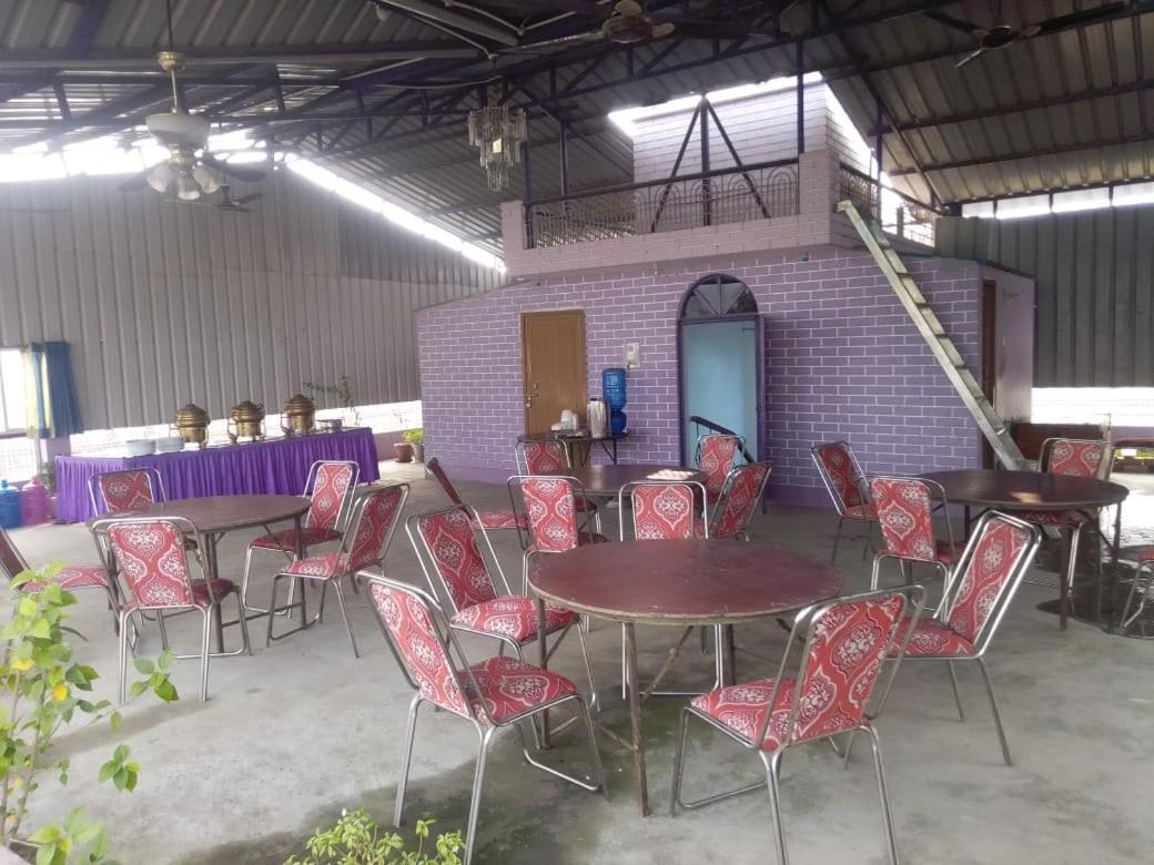Srishti Shelter Hotel Varanasi Ngoại thất bức ảnh
