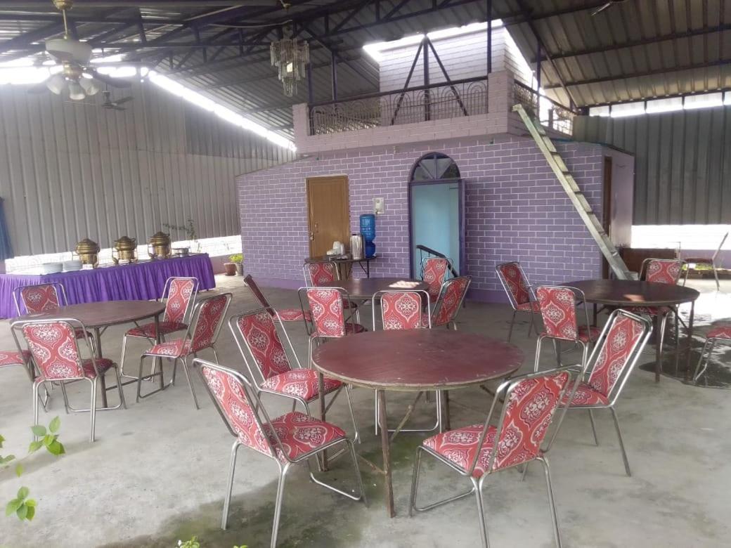 Srishti Shelter Hotel Varanasi Ngoại thất bức ảnh