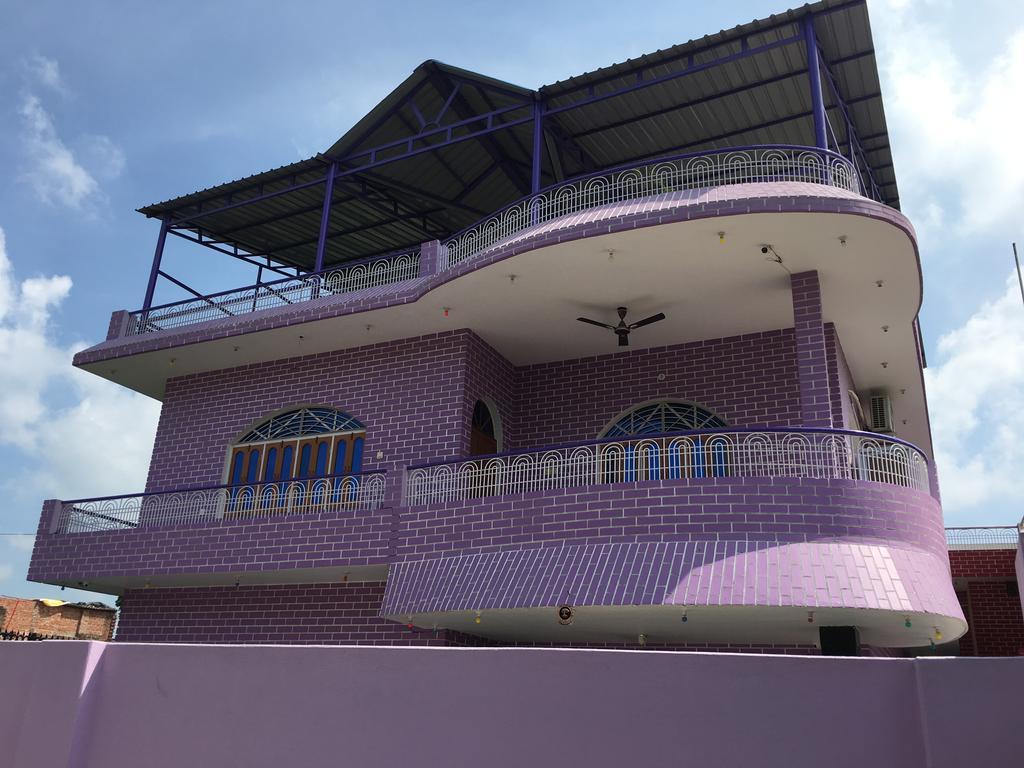 Srishti Shelter Hotel Varanasi Ngoại thất bức ảnh